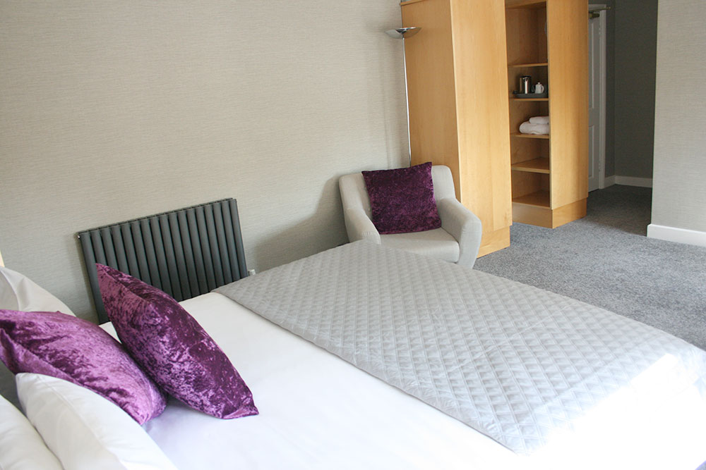 hotel-room-satndard-super-king-02